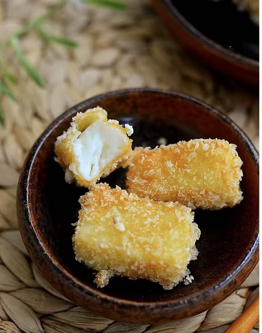 Frozen Crispy Milk Roll Snowflake 4 * 2 LBS